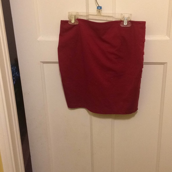 Fringe mini skirt only worn once - Picture 4 of 4